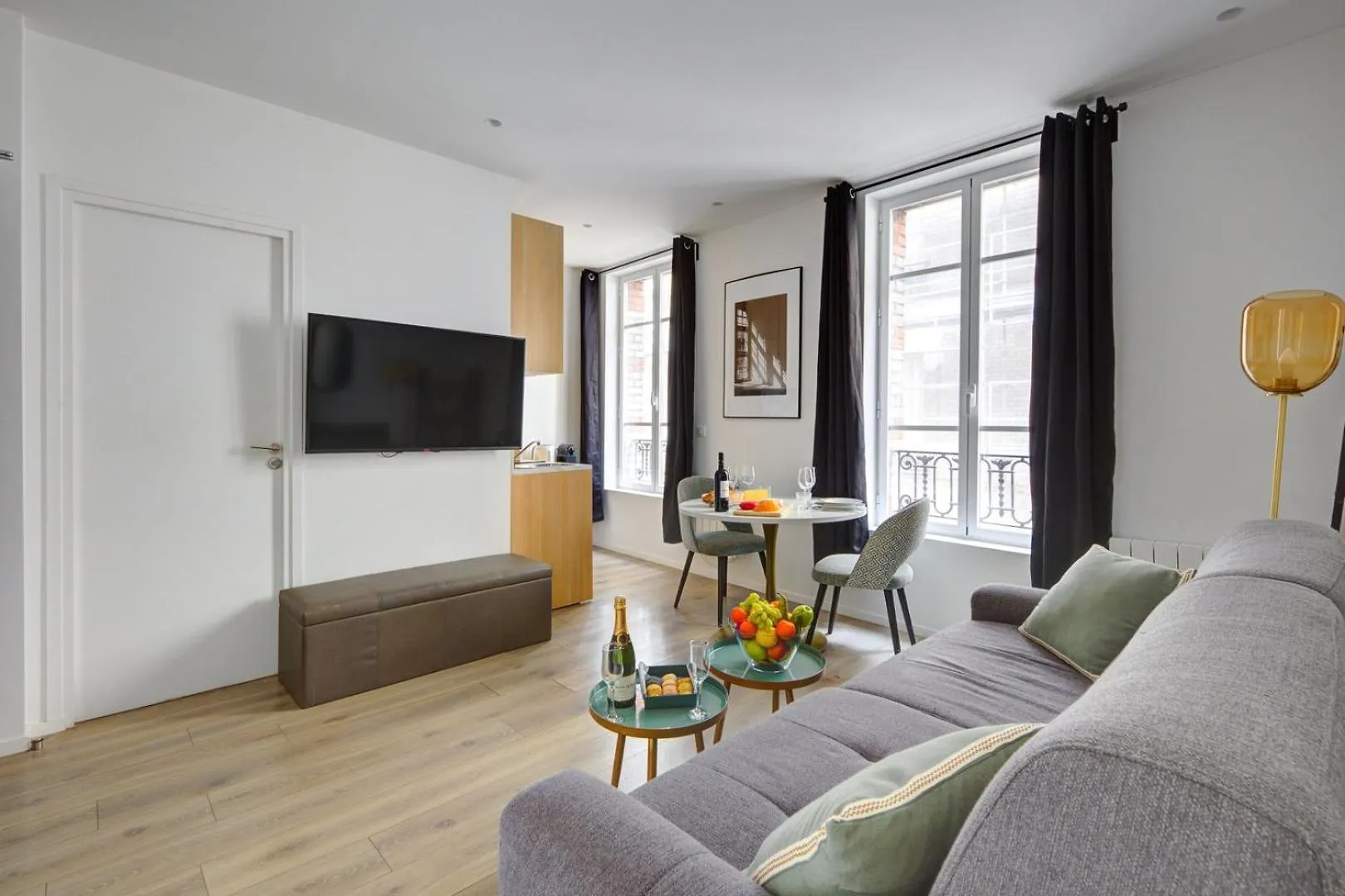 154 Phil - Superbe A Paris. Apartment Paris